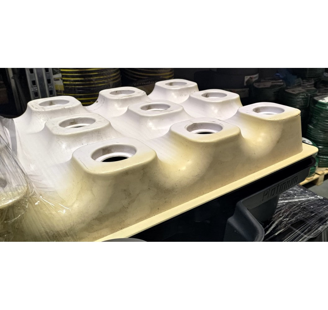 Aeroponic system Aero Top 80, paint and body damage